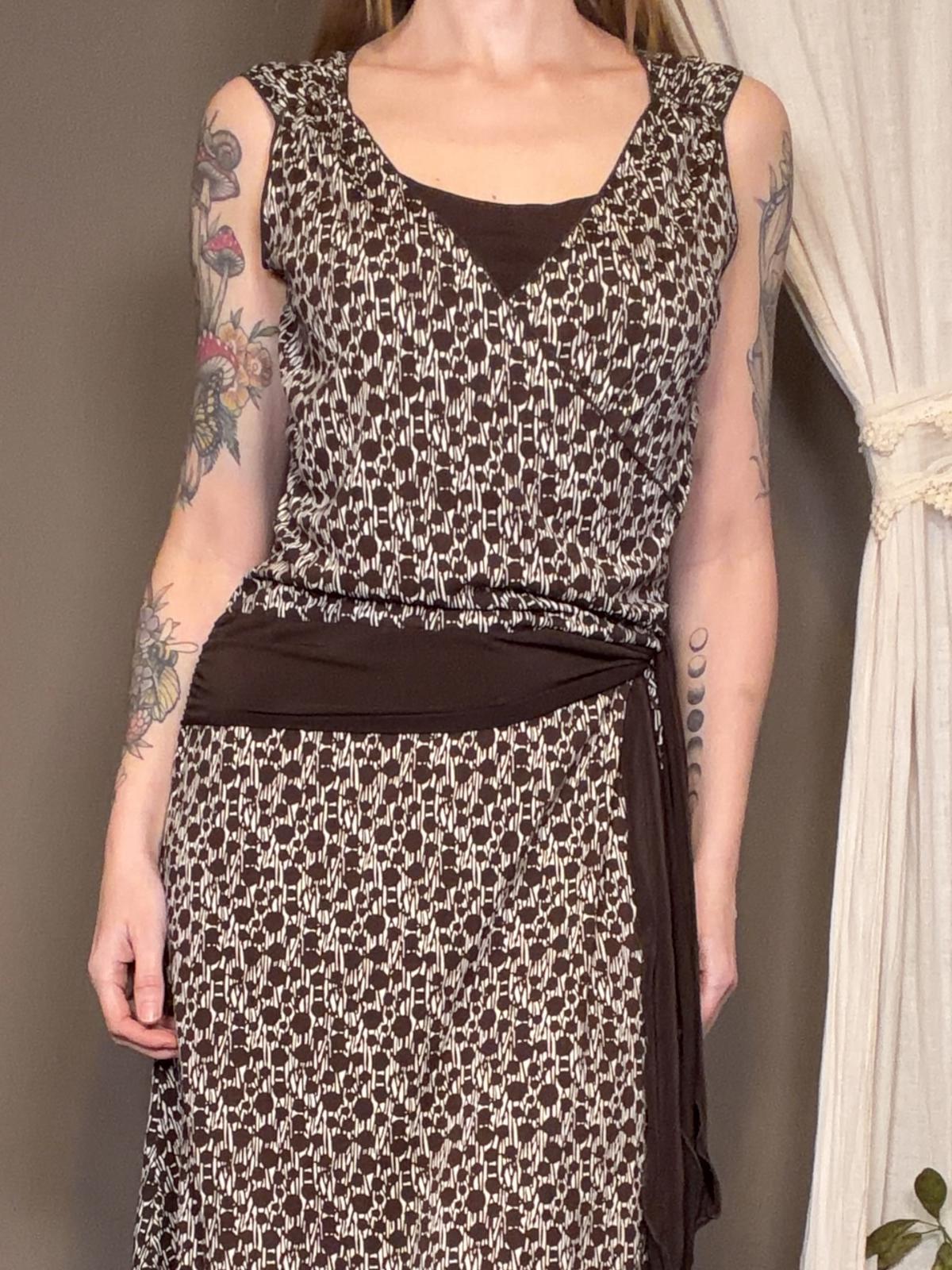 Vintage Y2K Summer Dress with Low Tie Waist Brown Cream Midi Dress Size 12