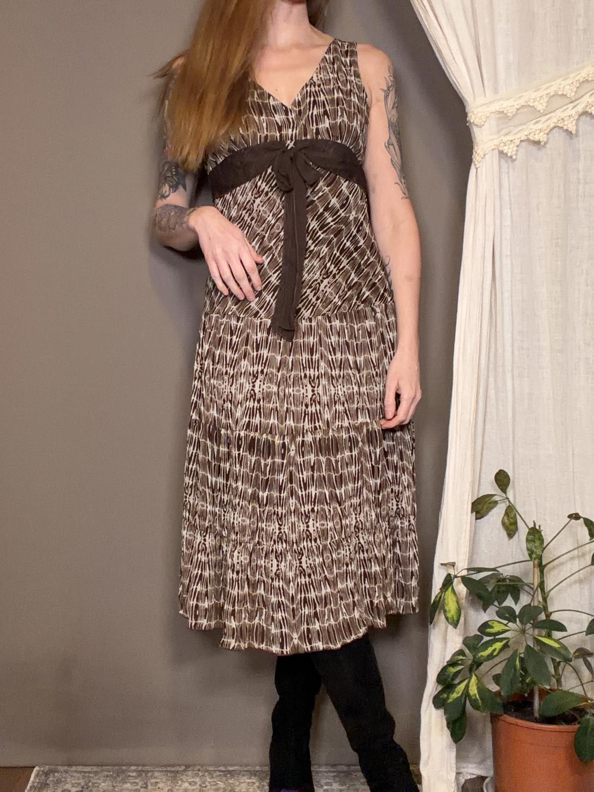 Vintage Y2K Summer Dress Brown Patterned Midi Dress with Tie Waist Size 10