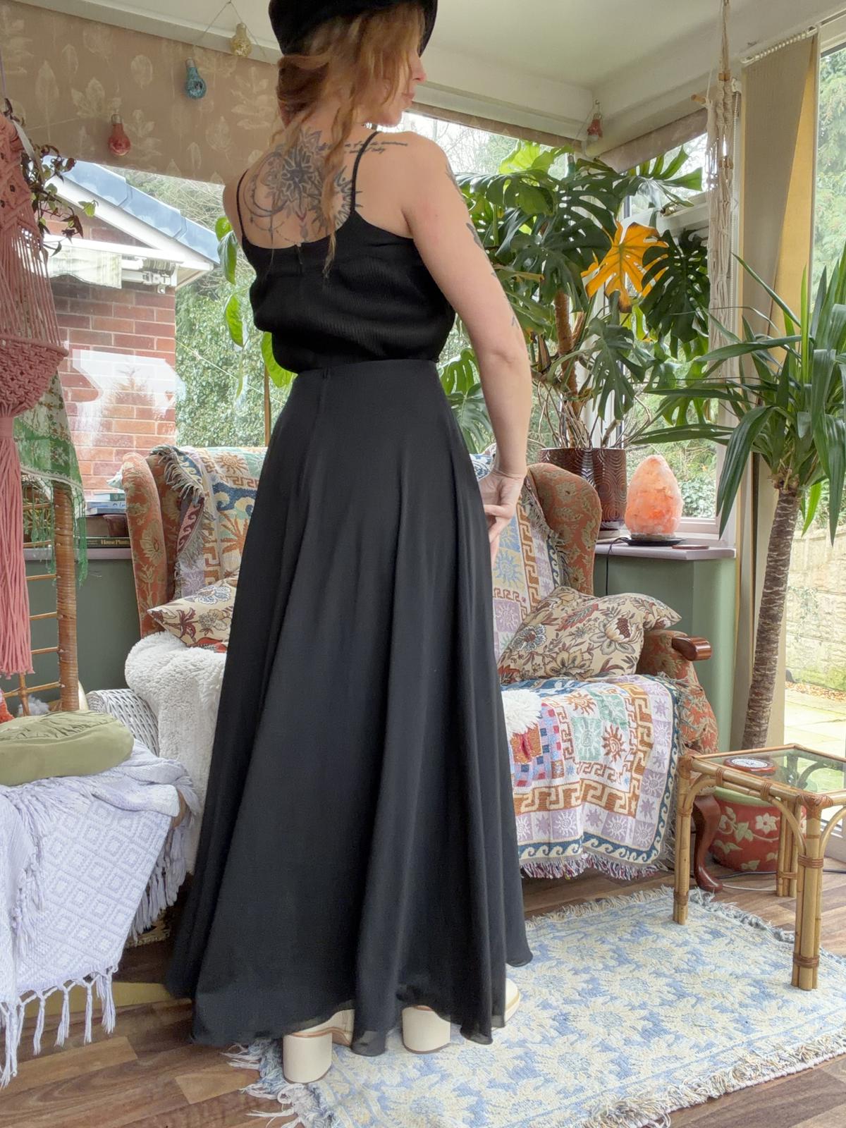 Vintage 1970s Maxi Dress Long Floaty Tie Waist Pleated sheer Bodice Black Size 8