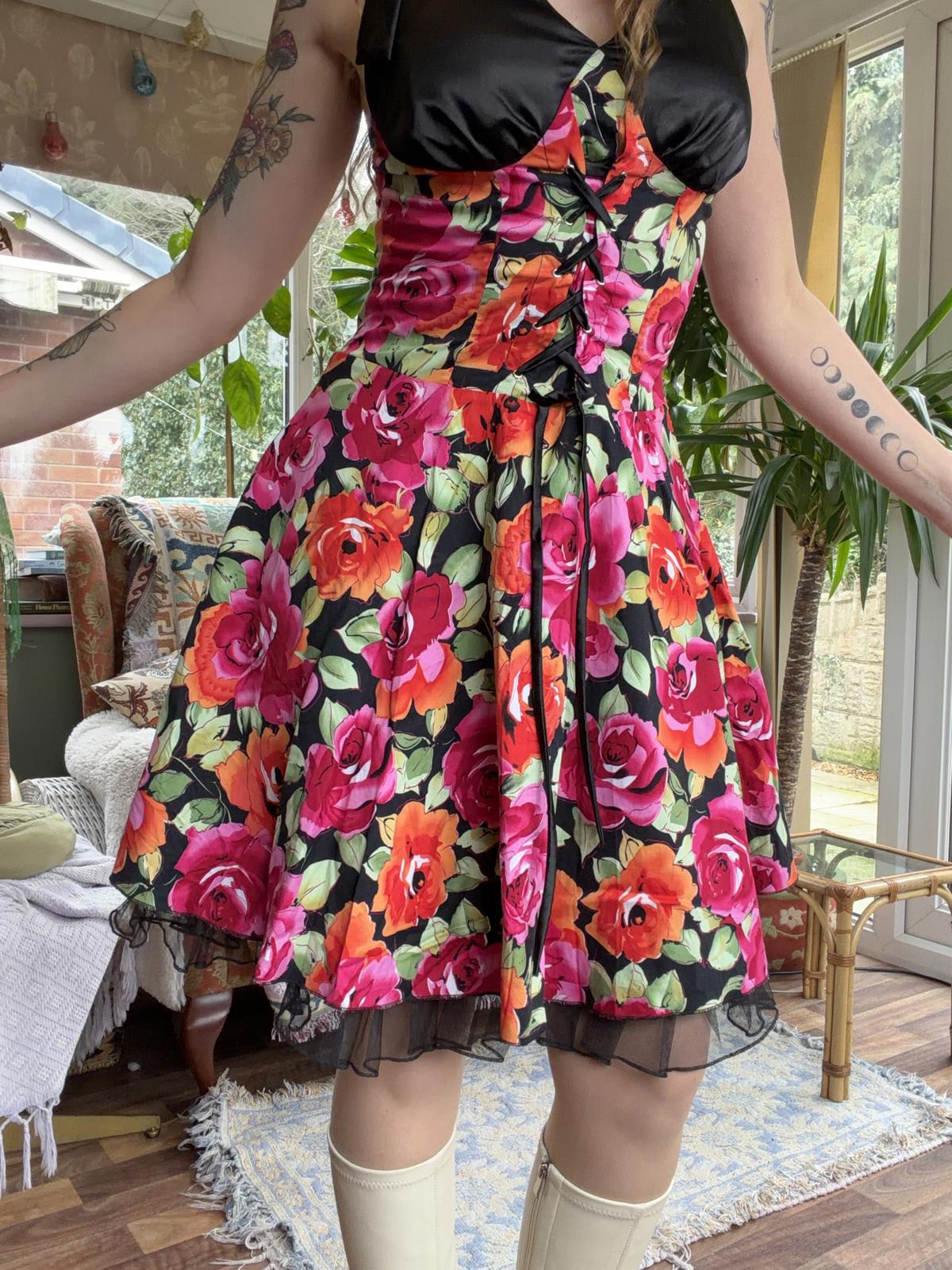 Vintage Y2K Summer Dress Halterneck Corset Floral Frilly Dress Pink Size 8