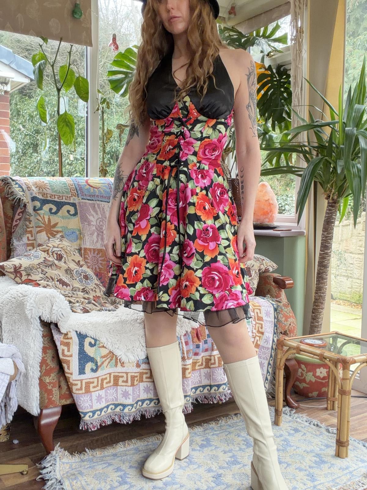 Vintage Y2K Summer Dress Halterneck Corset Floral Frilly Dress Pink Size 8