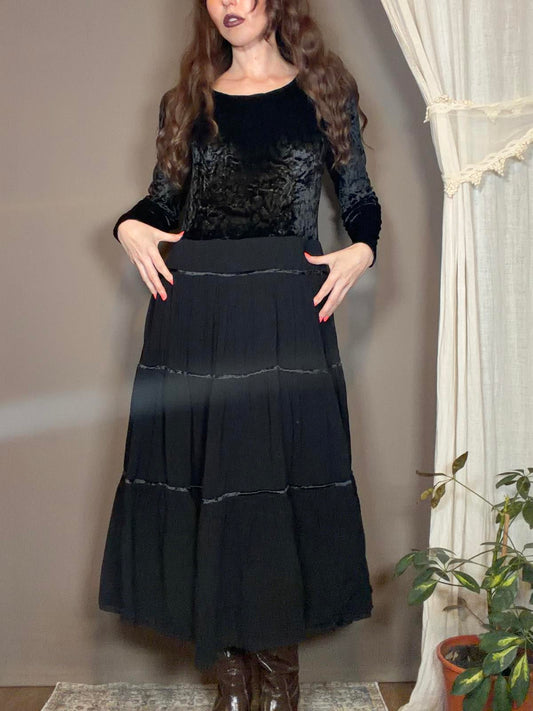 Vintage 1990s Velvet Dress Long Sleeve Tiered Skirt By Amuleti Black Size 14 16