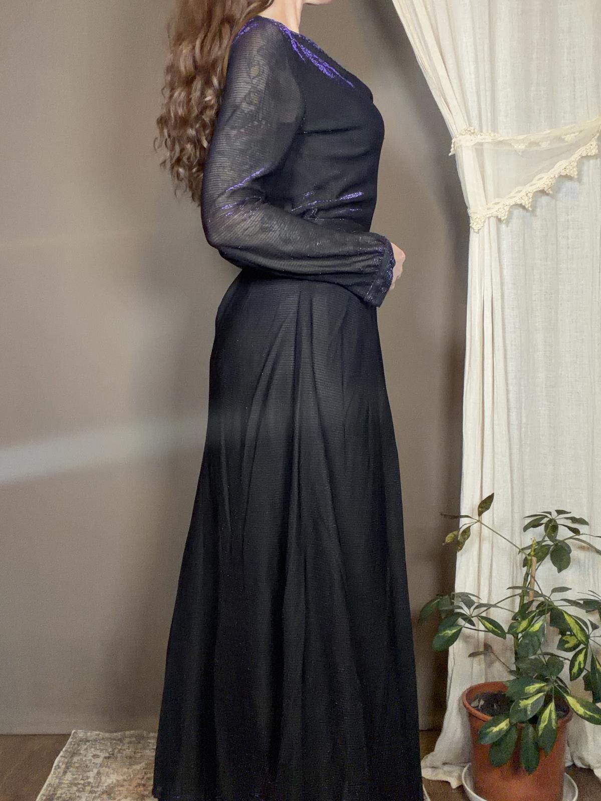 Vintage 1970s Maxi Dress Black Purple shimmer Size 12 Long Sleeve with Belt