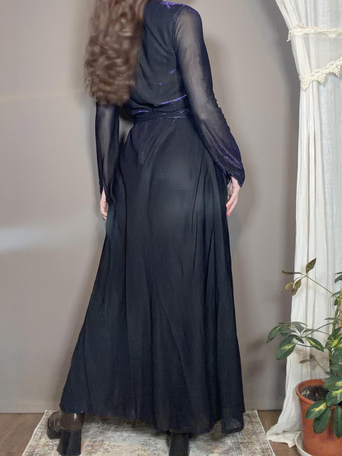 Vintage 1970s Maxi Dress Black Purple shimmer Size 12 Long Sleeve with Belt