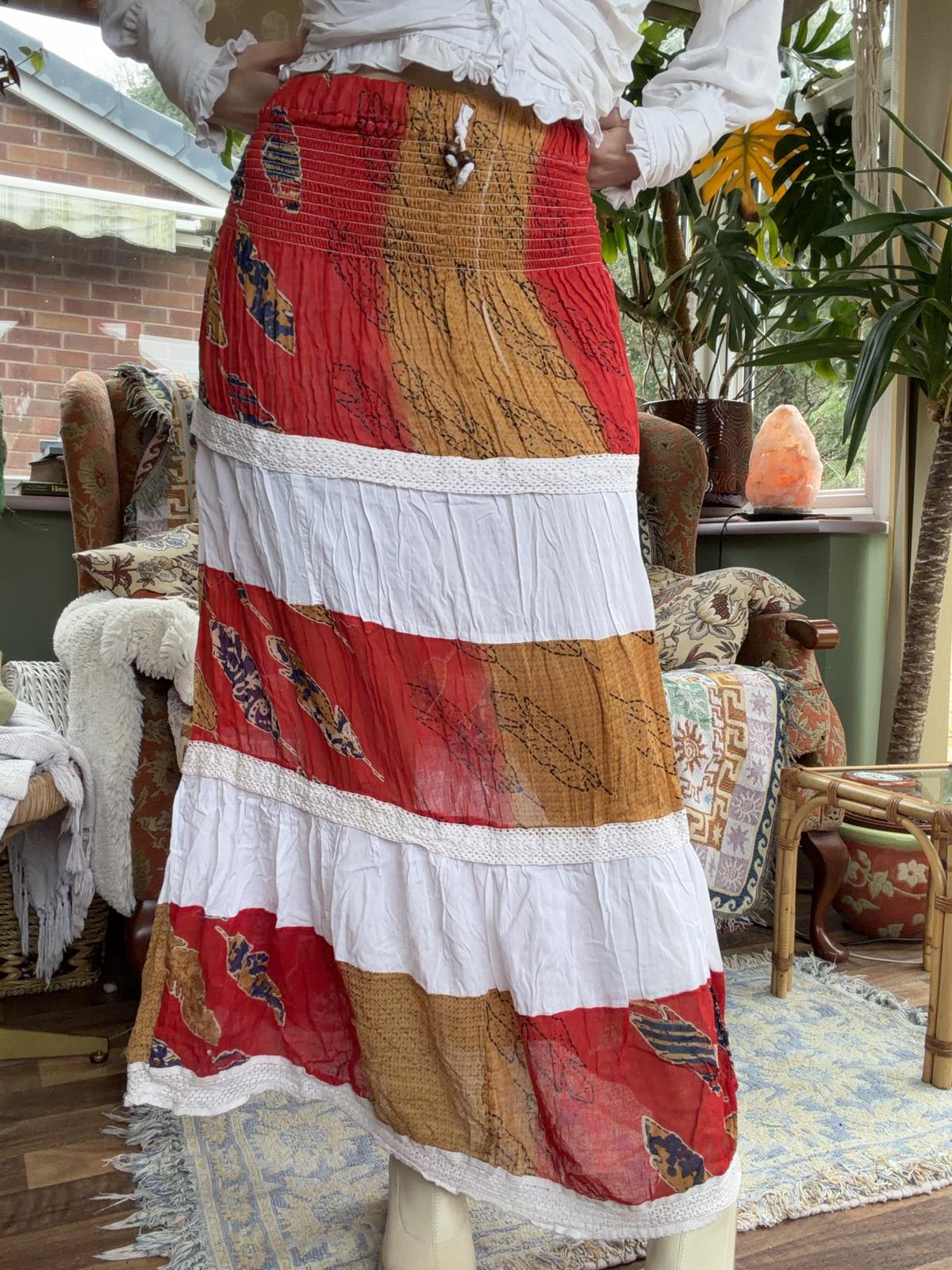 Vintage 1990s Maxi Skirt Hippie Boho Layered Frilly Long Festival Summer 8 to 10