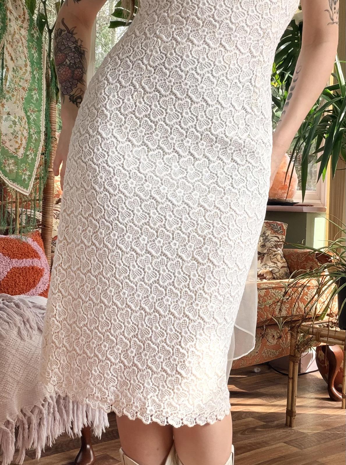 Vintage 1950s Lace Dress with Sheer Scarf fitted wiggle pencil Dress size 10