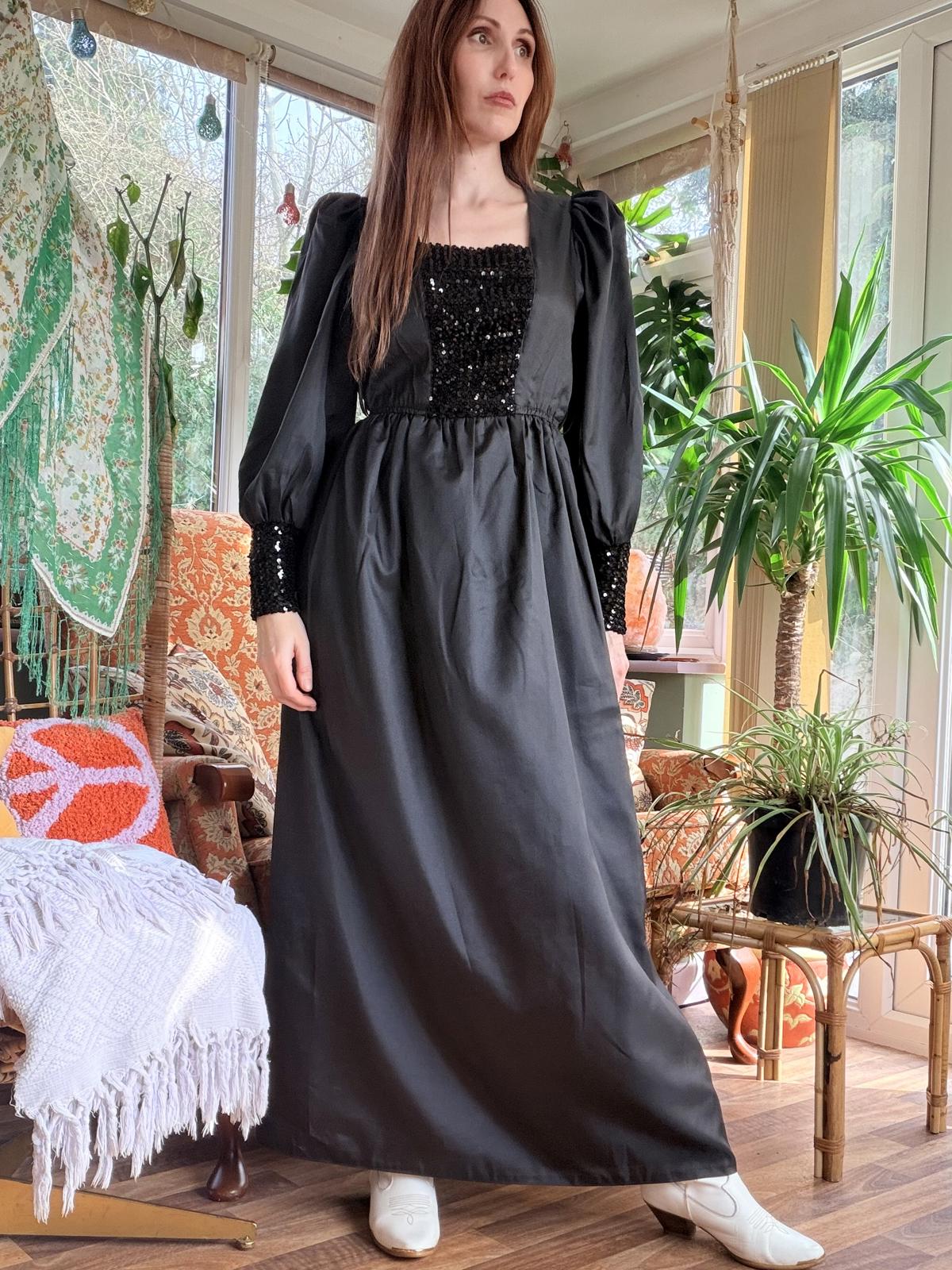 Vintage 1990s Maxi Dress with Sequin Detail and Puff Sleeve Black Size 8