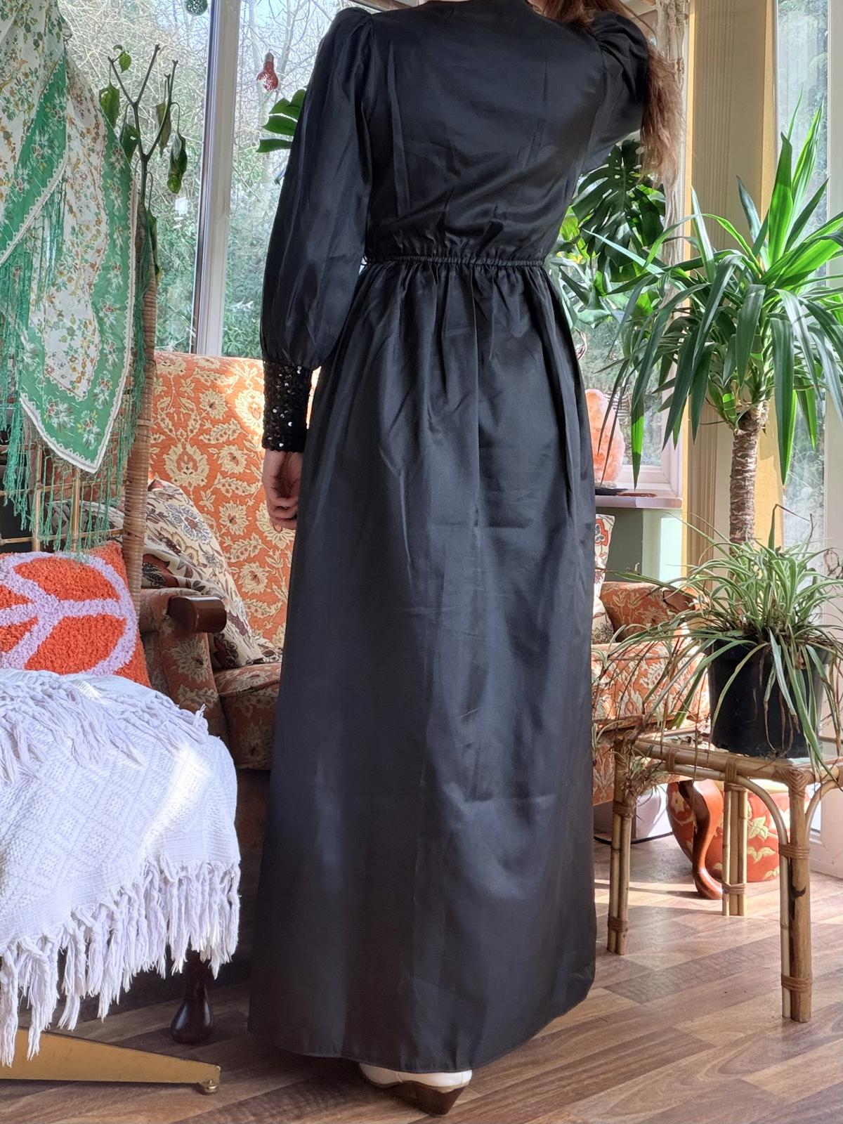 Vintage 1990s Maxi Dress with Sequin Detail and Puff Sleeve Black Size 8