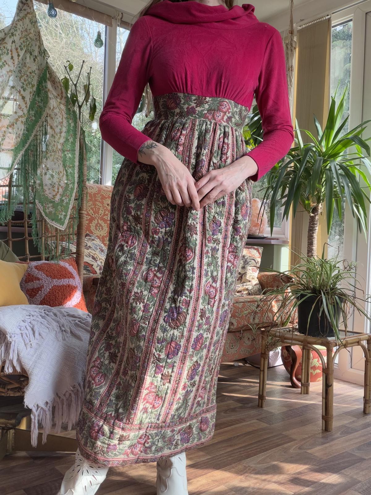 Vintage 1960s Maxi Dress Thick Cotton Tapestry and Velvet Long Sleeve Dress S 6