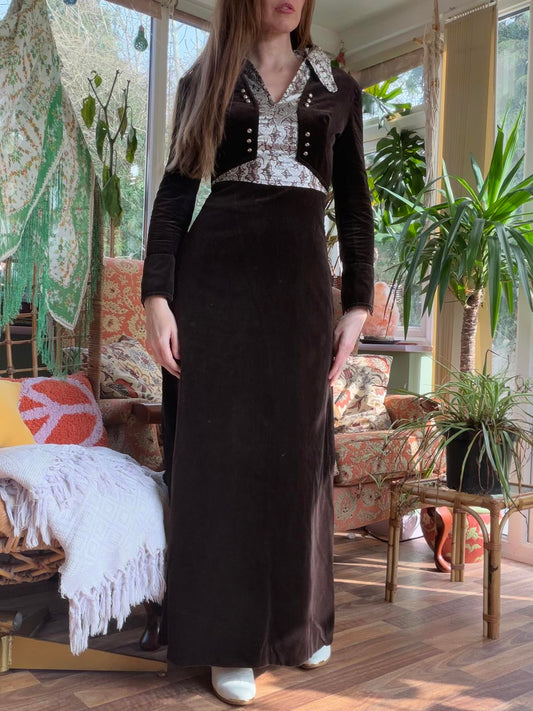 Vintage 1970s Maxi Dress Brown Velvet with Printed Collar and Jacket Detail 6 8
