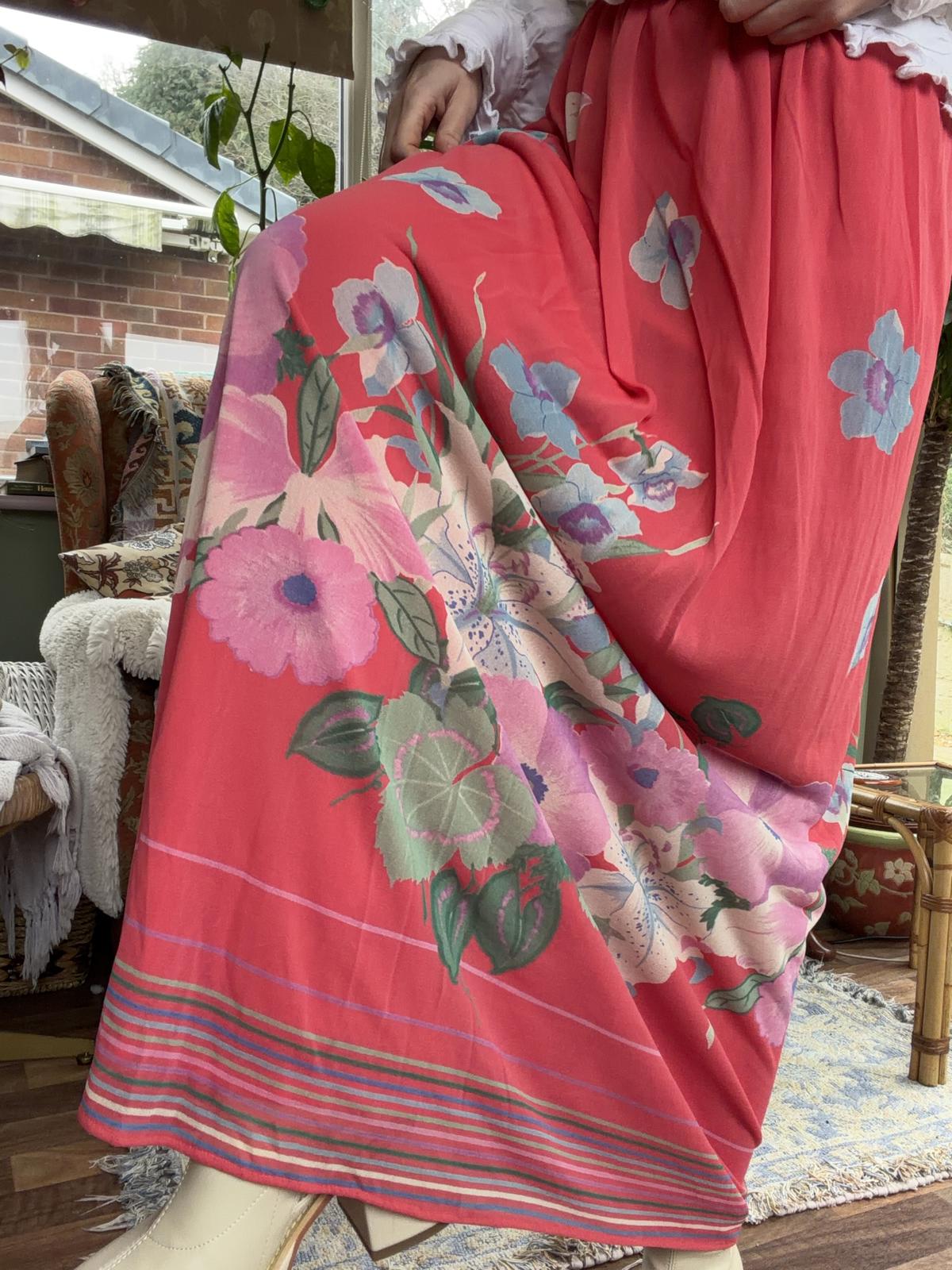 Vintage 1980s Maxi Skirt Bold Floral Print Summer Festival Long Skirt Pink 10