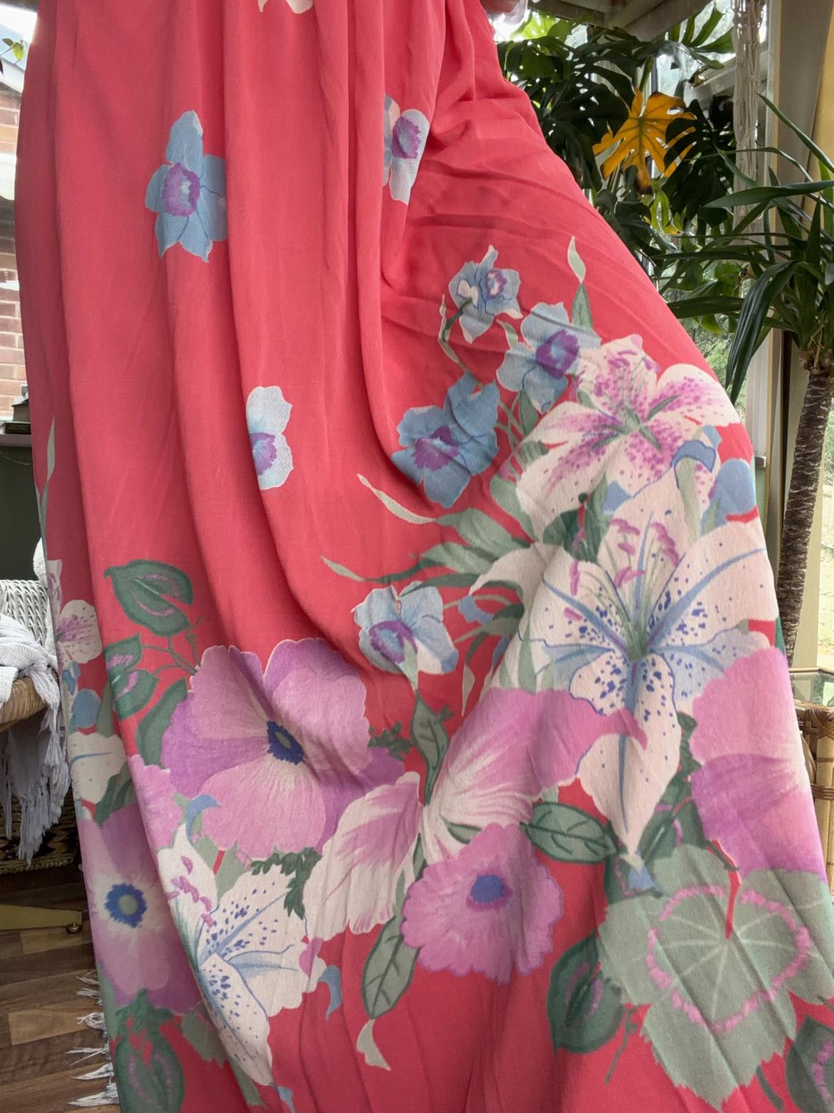 Vintage 1980s Maxi Skirt Bold Floral Print Summer Festival Long Skirt Pink 10