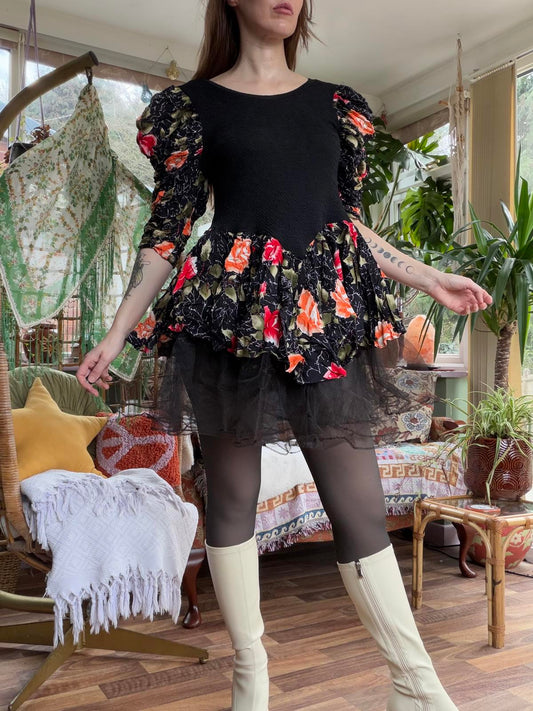 Vintage 1980s Party Dress Black Size 12 to 14 Floral Puff Sleeves Tulle Skirt