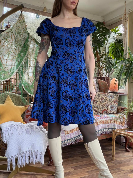 Vintage 1980s Party Dress Blue and Black Floral Cap Sleeve Dress Size 10