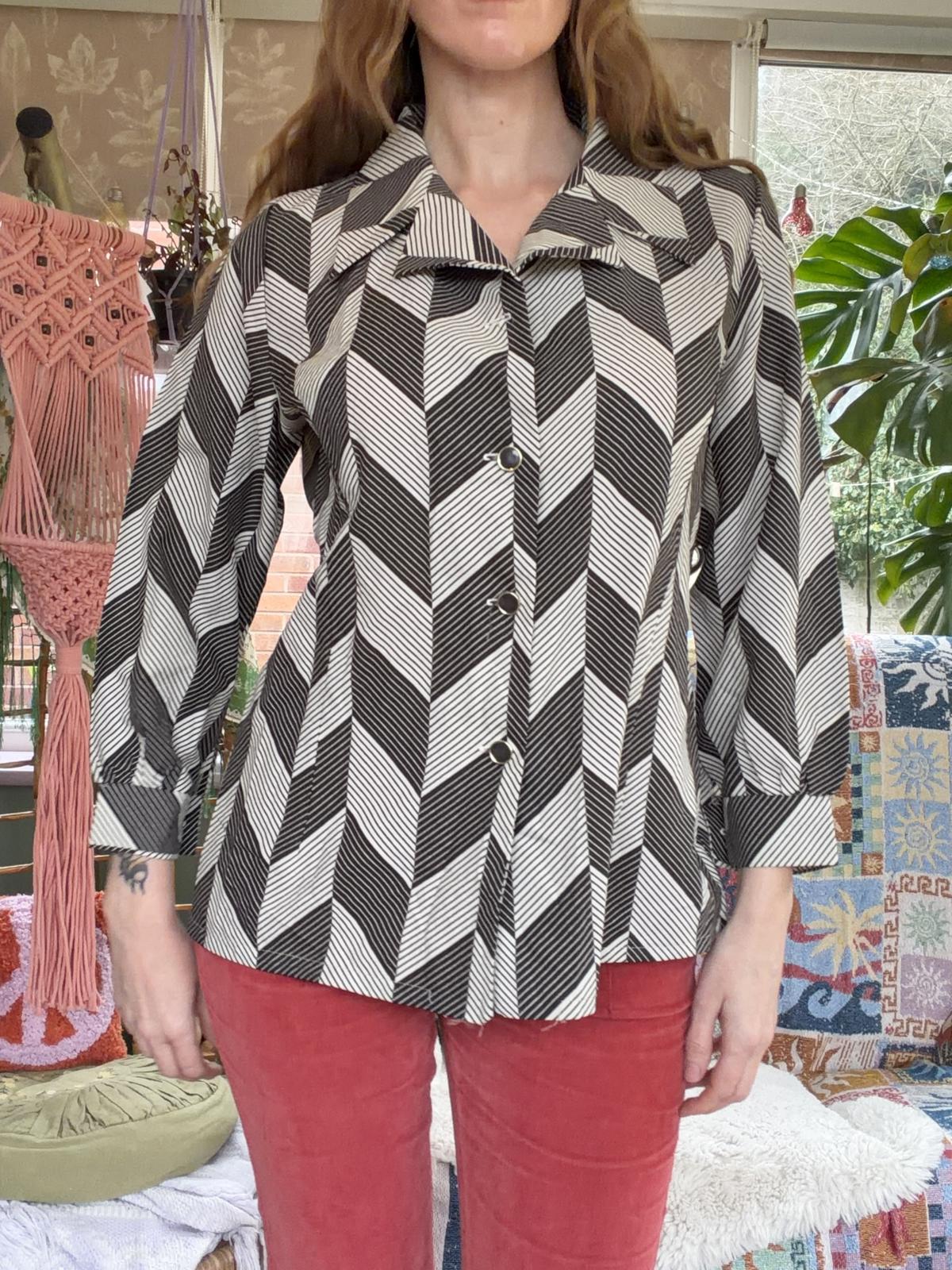 Vintage 1980s Abstract Shirt Retro Long Sleeve Blouse Black White Striped 16