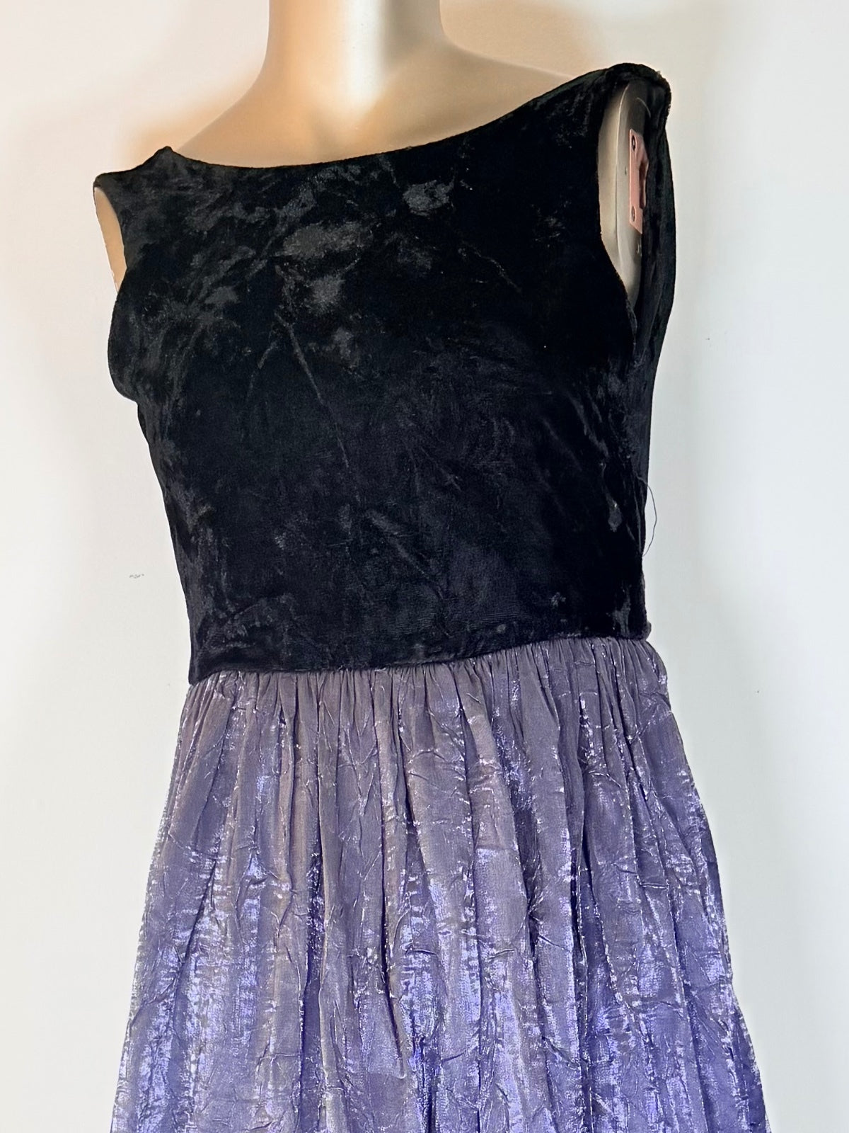 Vintage 1990s long dress girl whimsigoth velvet purple prom cocktail gown age 10