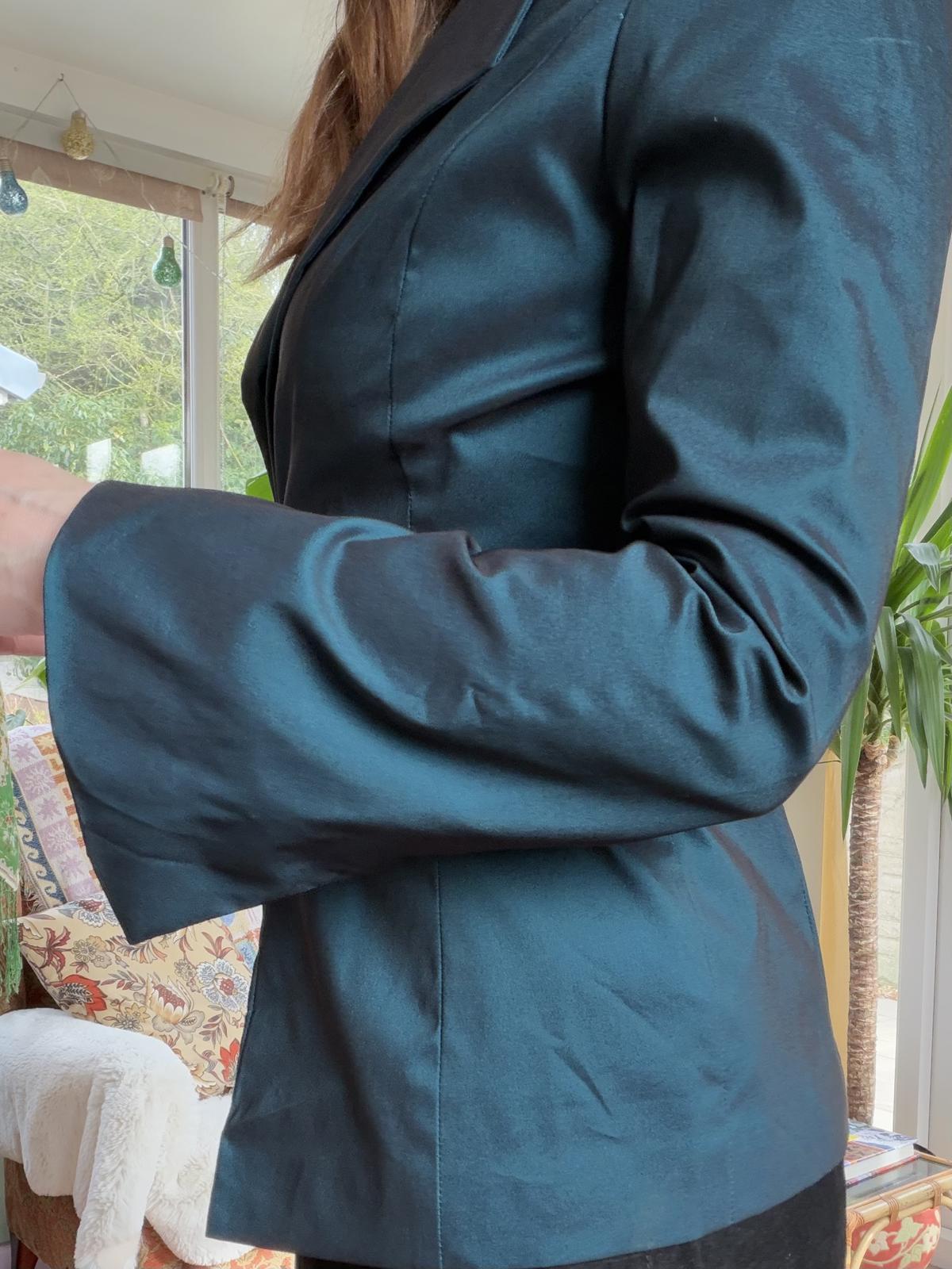 Vintage Y2k Blazer By BAY Size 8 Dark Green Fitted Blazer with Front Clasp