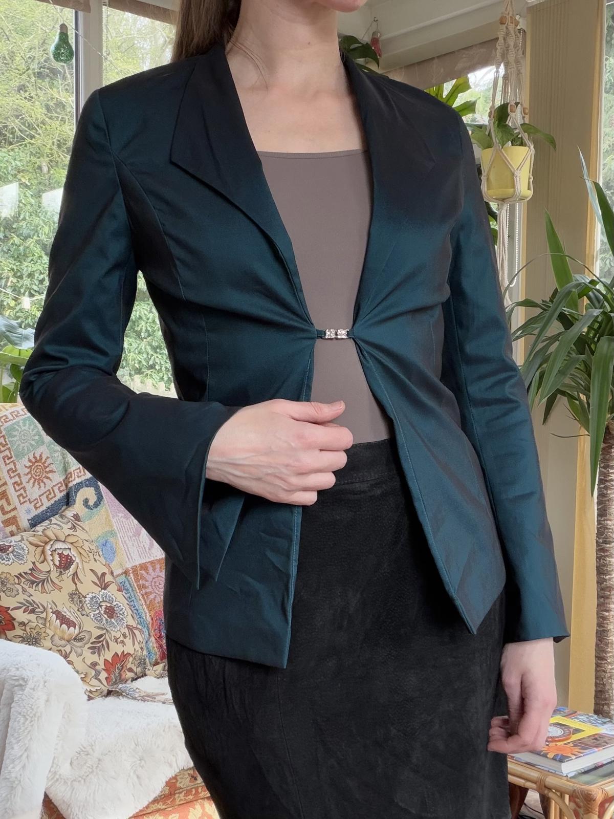 Vintage Y2k Blazer By BAY Size 8 Dark Green Fitted Blazer with Front Clasp
