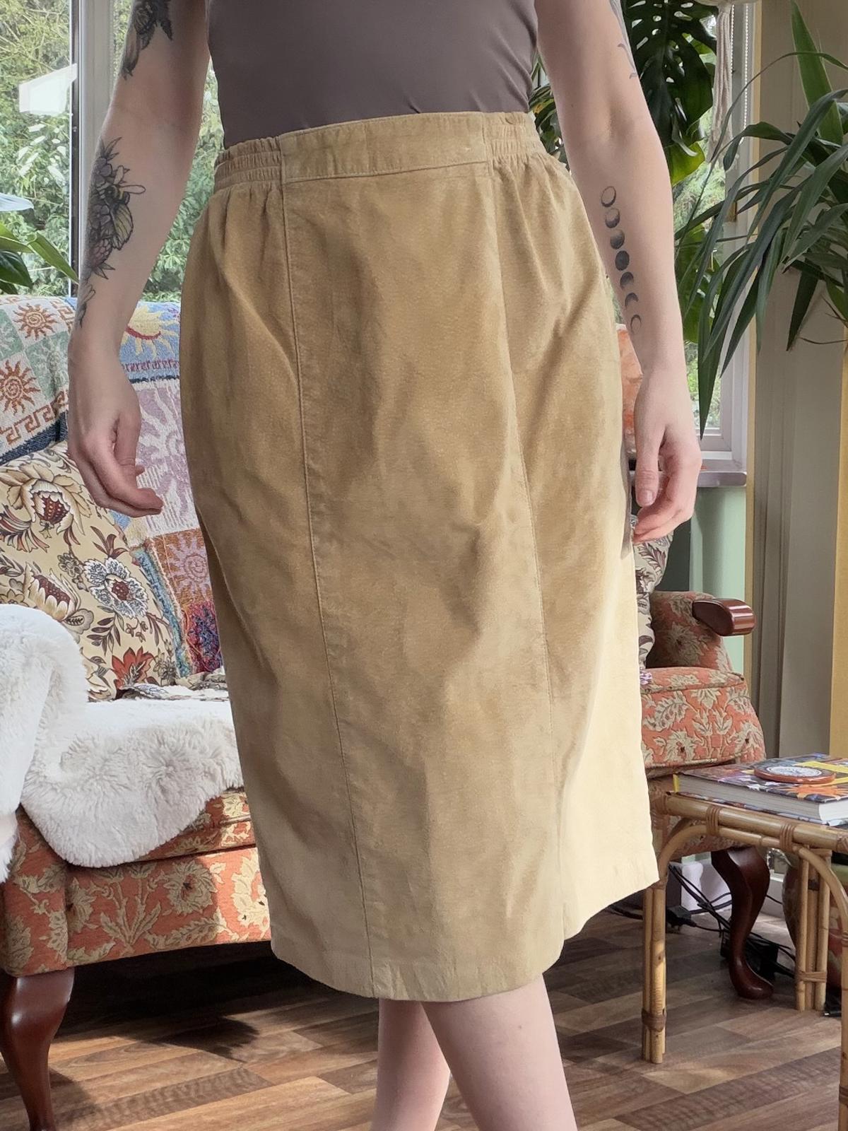Vintage 1980s Suede Skirt Real Leather Tan Midi Skirt By Danier Size 12 to 14