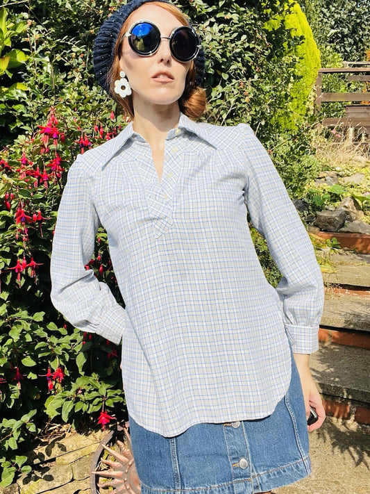 Vintage Blouse Bold Retro Print Collared Shirt Casual Or Formal Office Workwear
