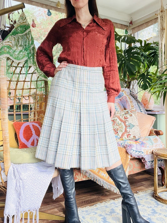 Vintage 1970s Tartan Skirt 100% Wool Pleated Plaid Midi High Waist Skirt Size 16