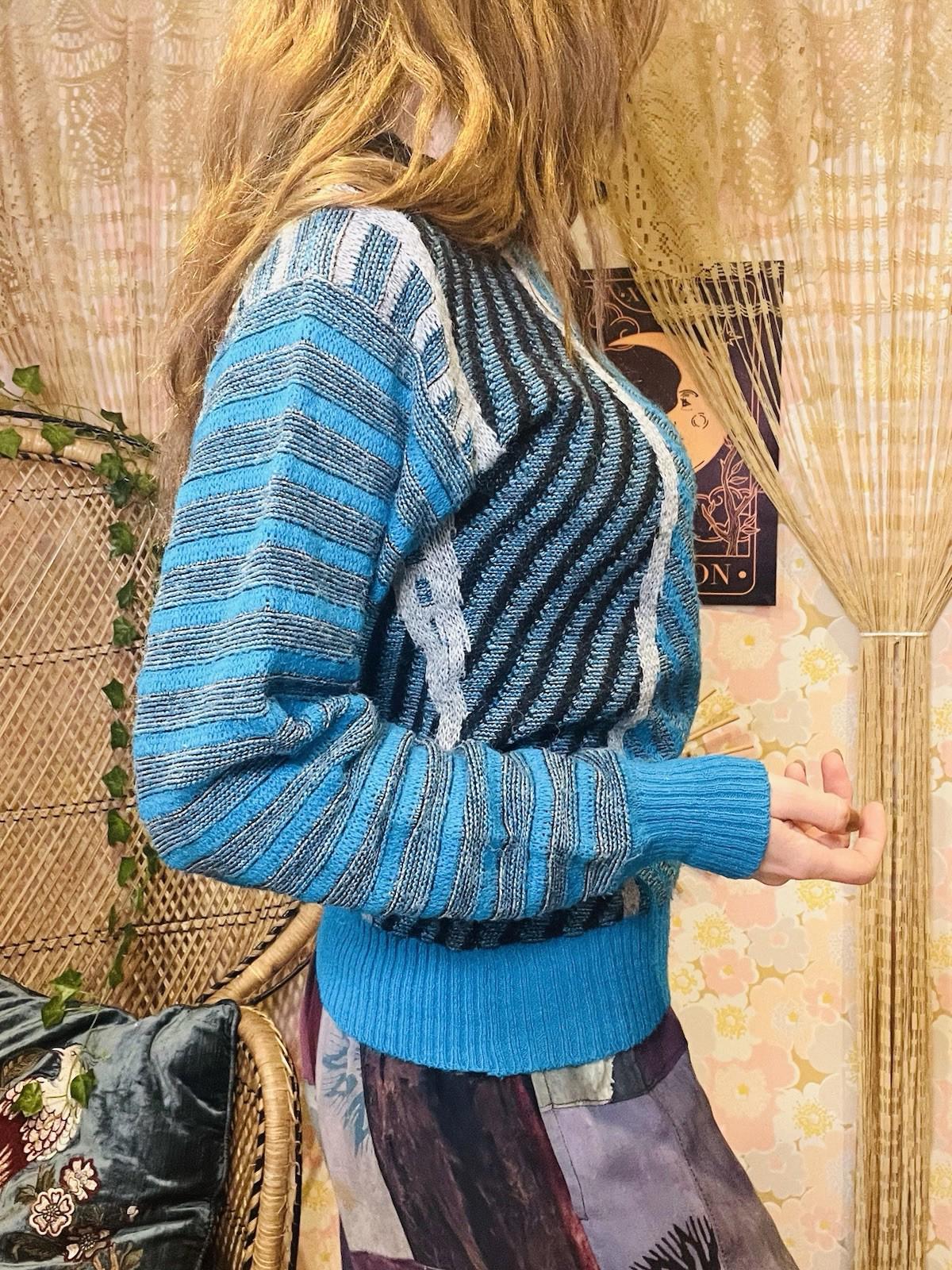 Vintage 1980s Puma Jumper Retro Sports Knit Sweater Blue Striped Size 10