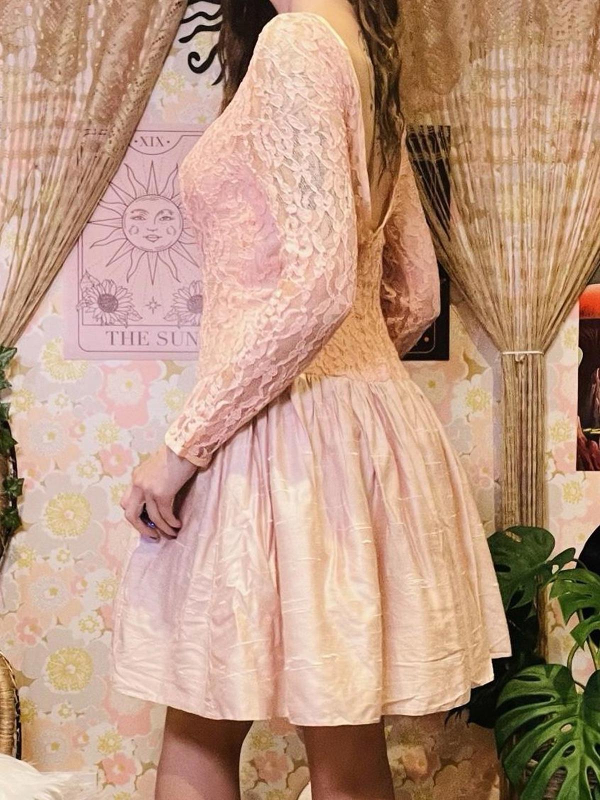 Vintage 1990s Prom Dress Short Lace Long Sleeve Corset Party Dress Pink Size 10