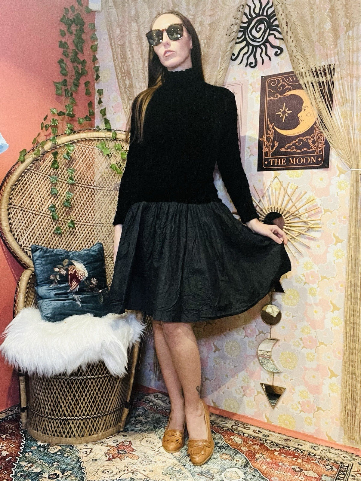 Vintage 80s Party Dress Black Size 10 Long Sleeves High Neck Velvet Retro 1980s