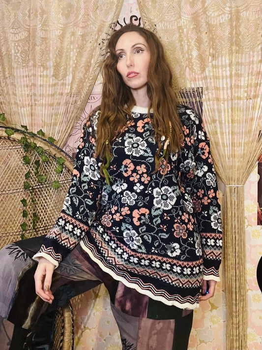 Vintage 1980s Knit Jumper Floral Whimsigoth 80s Oversized Sweater Top Size 16-18