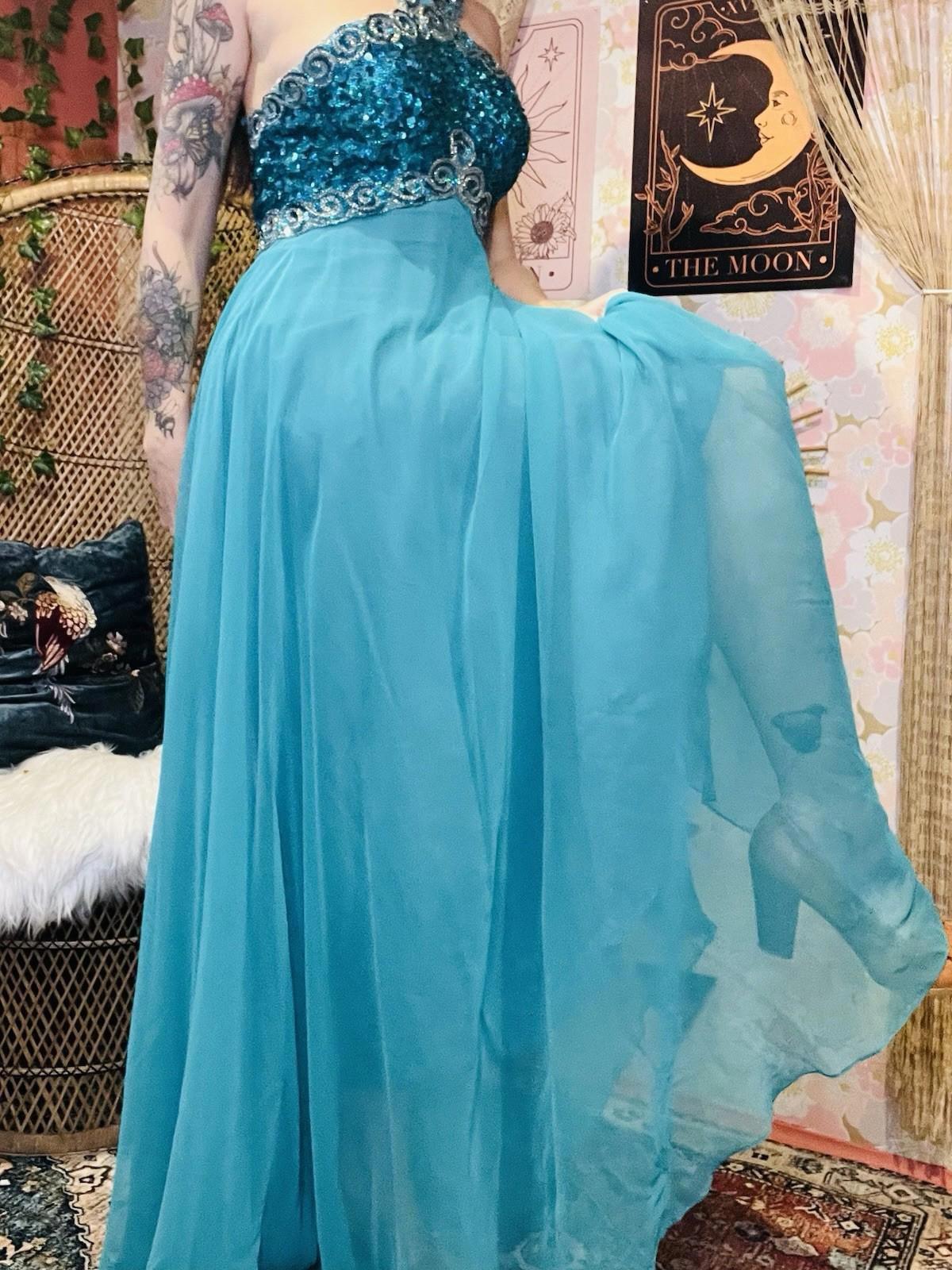 Vintage 1970s 1980s Dress Size 8 Teal Blue Designer Mike Benet Sequin Ball Gown