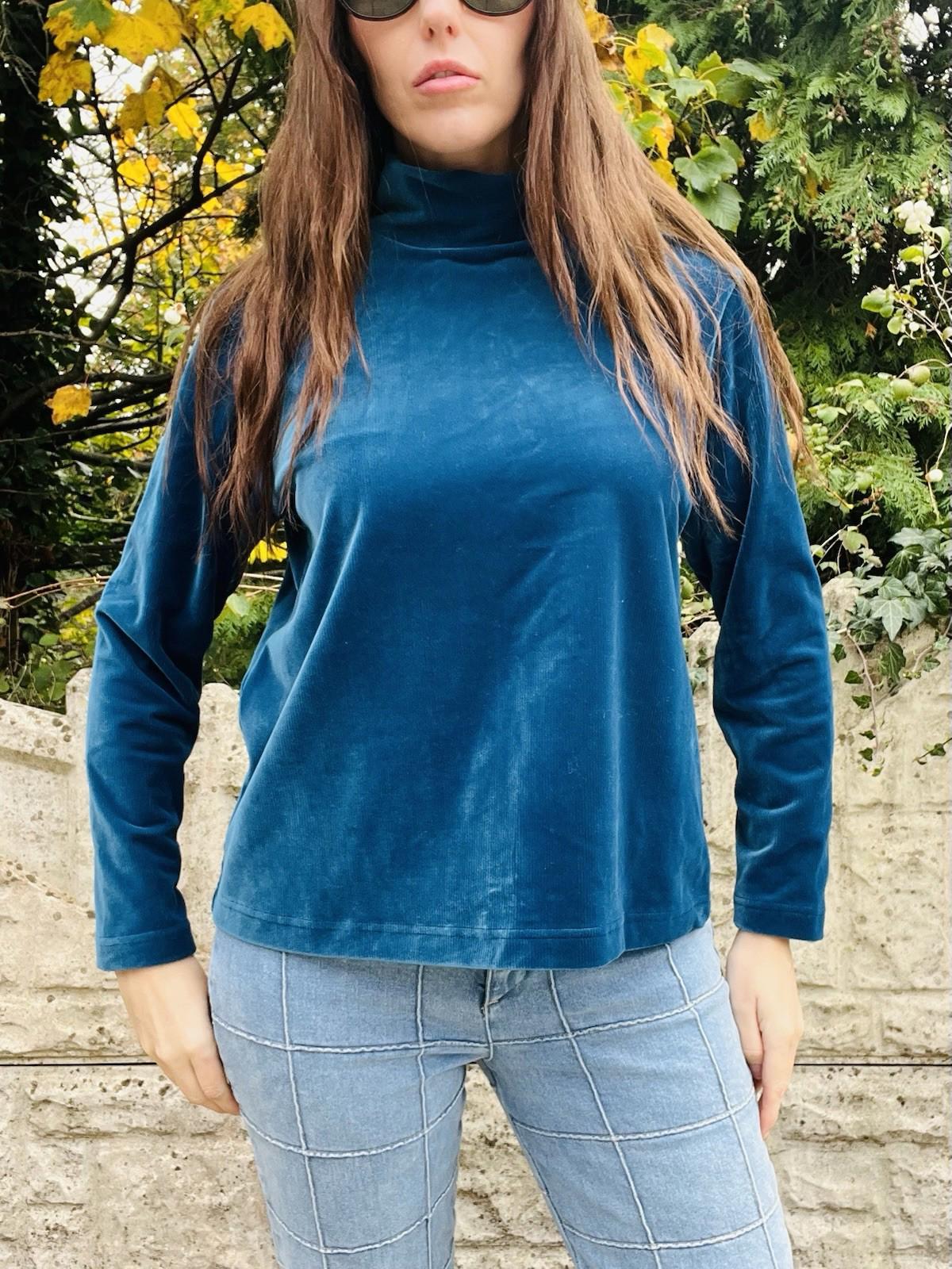 Vintage 1980s Velvet Top Blue Size 18 By Berkertex Turtle Neck Ribbed Jumper