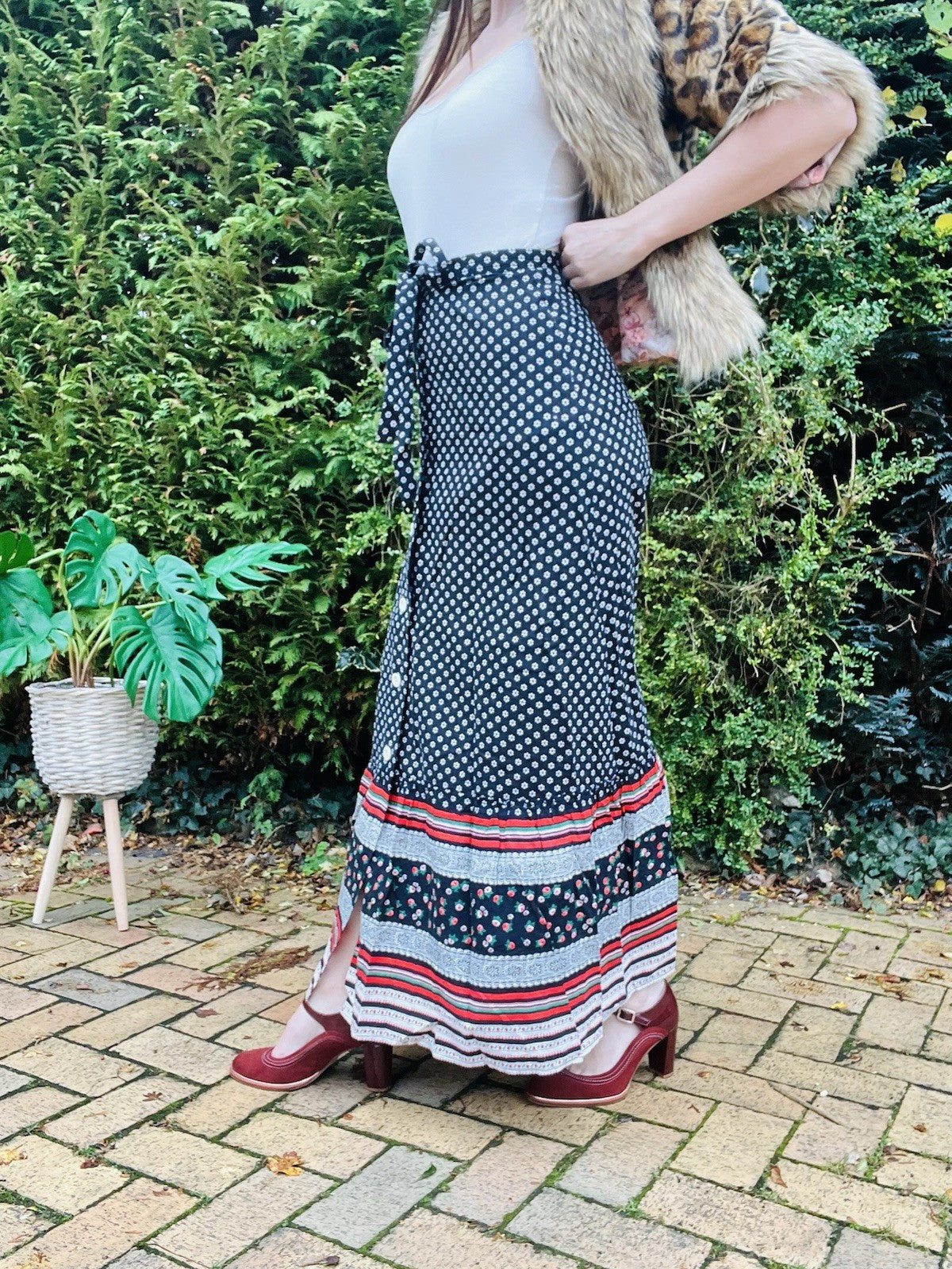 Vintage 70s Maxi Skirt Size 8 Ditsy Floral Cottage Cottagecore 100% Cotton Shirt