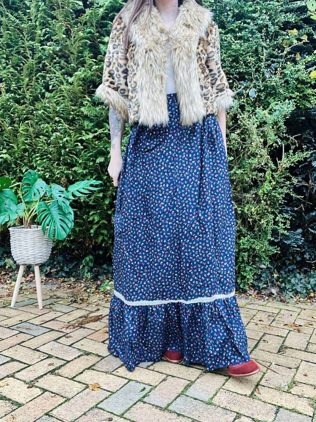 Vintage 60s Maxi Skirt Size 8 Blue Ditsy Cottage Cottagecore Long Button Down