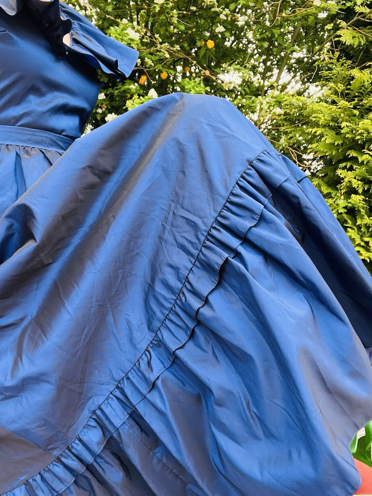 Vintage 1990s Prom Dress Vera Mont Dark Blue Ball Gown With Puff Sleeves Size 10