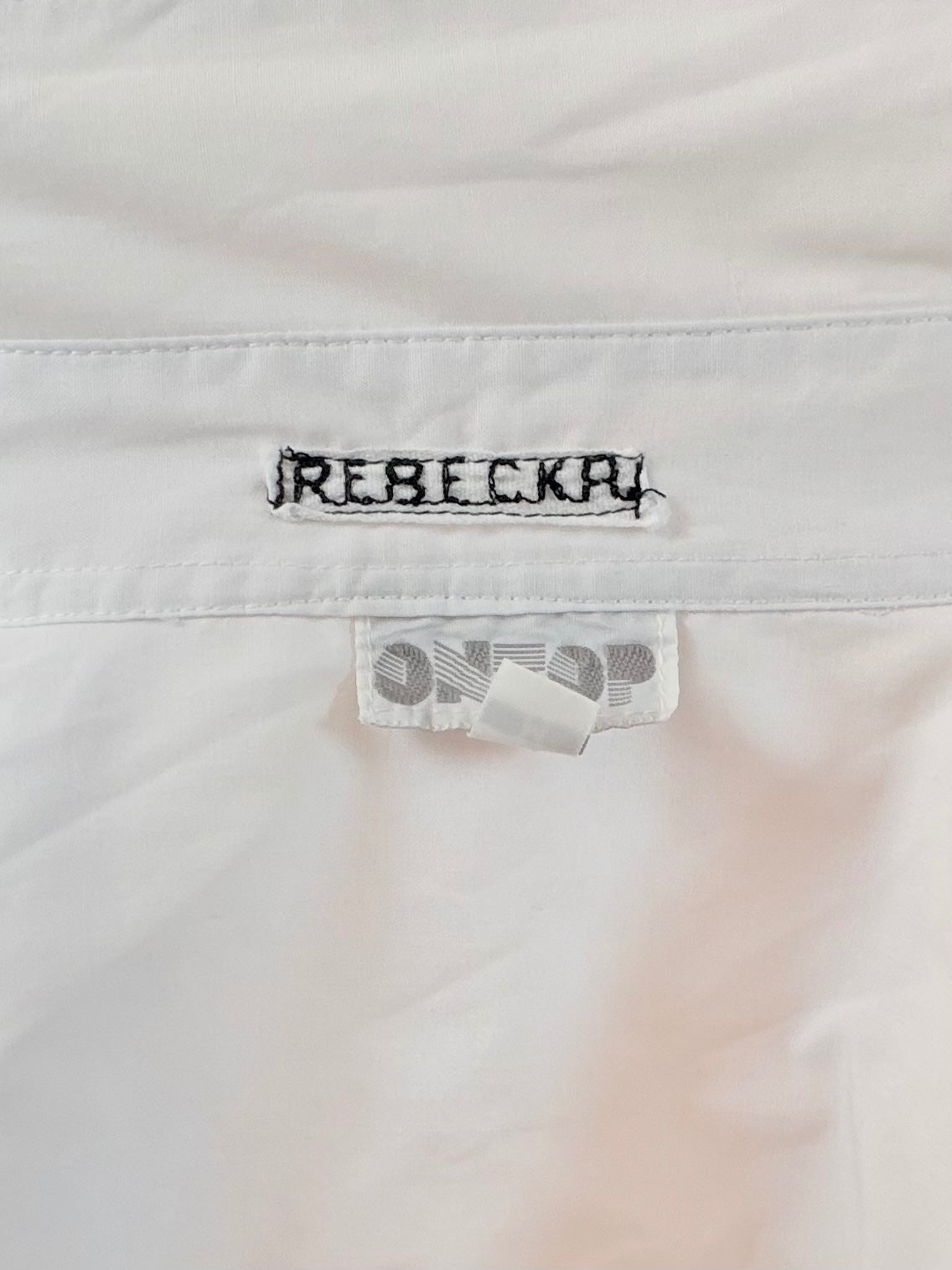 vintage 1980s White Shirt with Retro Embroidered Mice and Hearts Size 16 to 18