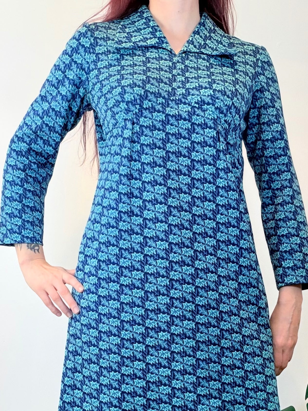 Vintage 1960s Shirt Dress Blue Patterned Long Sleeve Dress Size 16