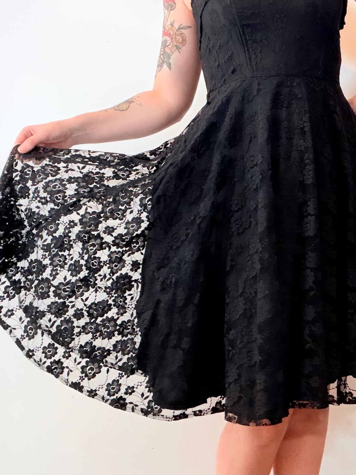 Vintage 1980s Party Dress Strapless Black Lace with Flared Skirt Size 8