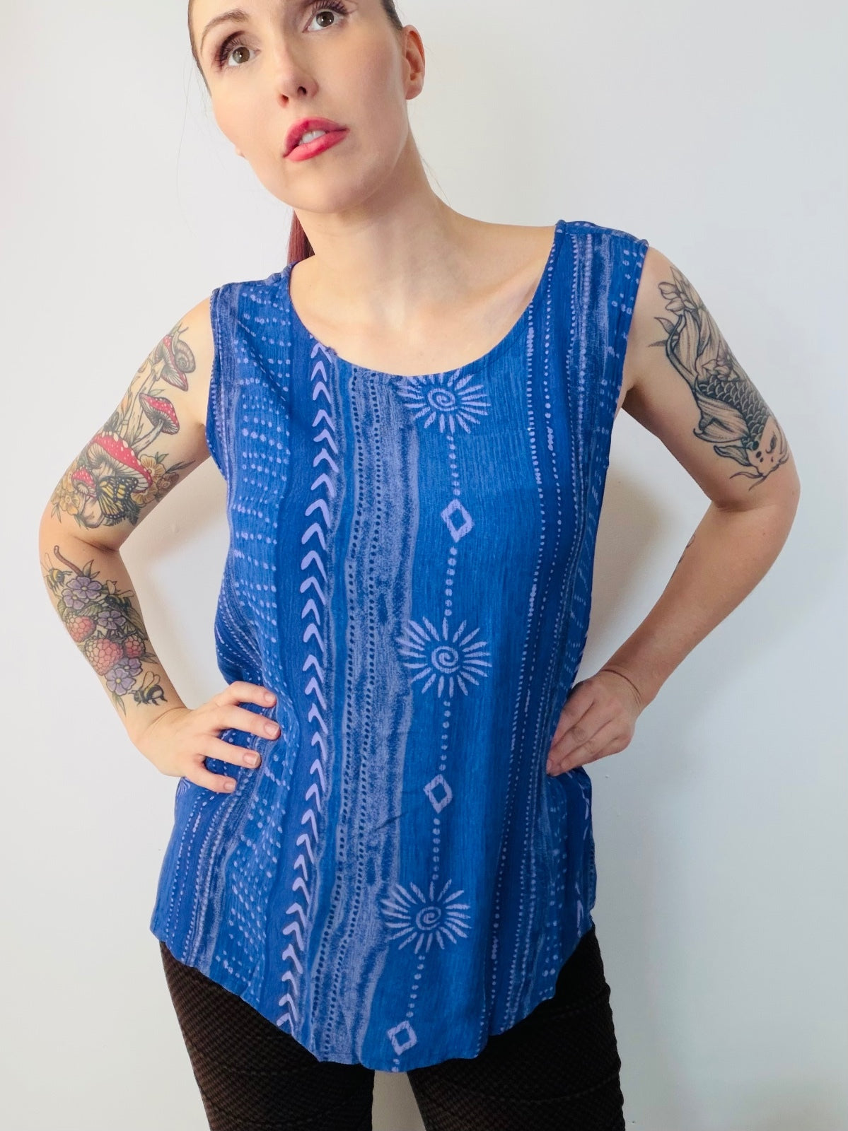 Vintage 1990s Vest Top Blue Sleeveless Patterned Summer Blouse by Dash Size 12