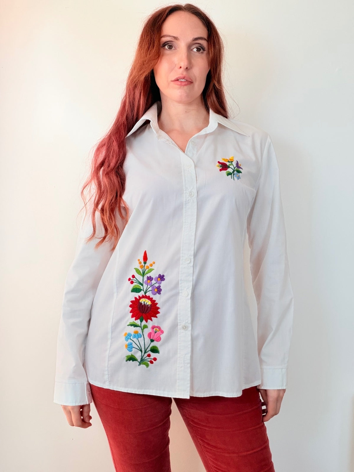 White Embroidered Floral Shirt Button-Up Blouse Size 12 to 14