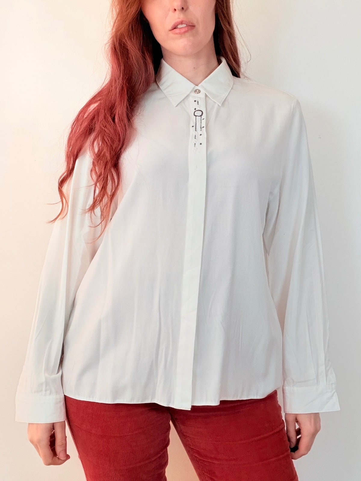 Vintage 1980s White Long Sleeve Shirt with Embroidered Detail Size 14 to 16