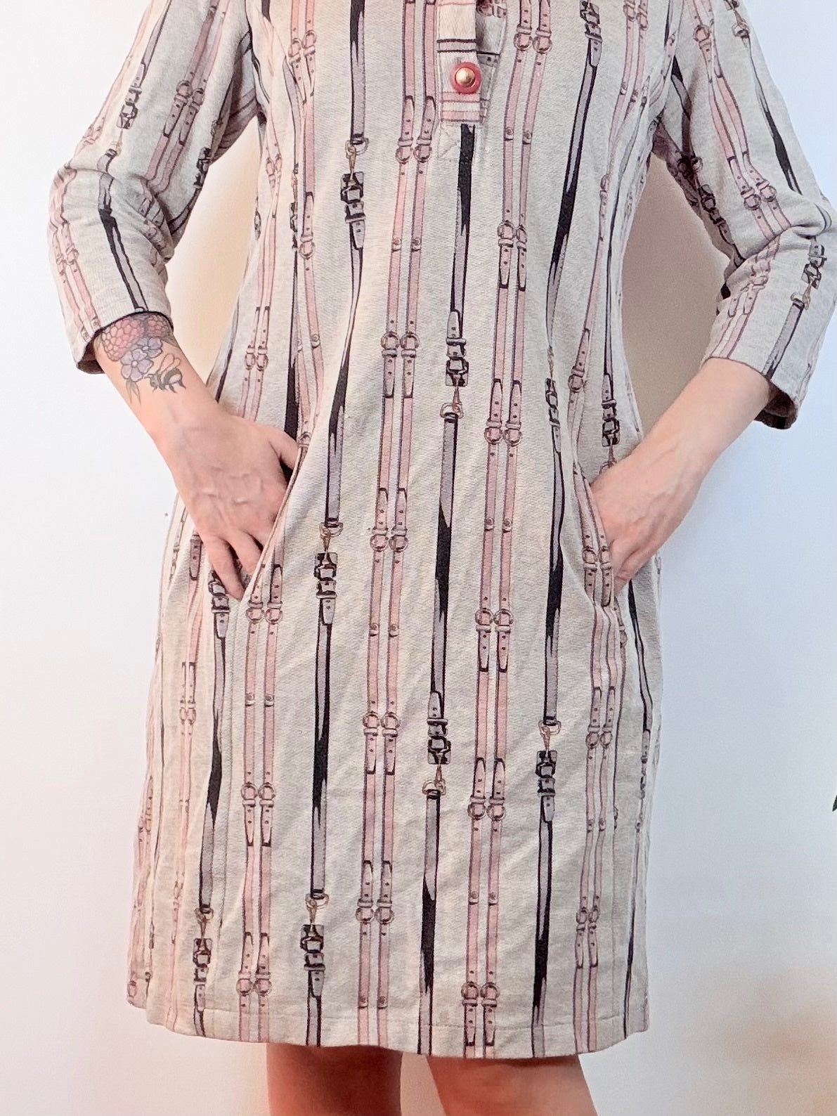 Vintage 1960s Shirt Dress Beige Striped Dress with 3/4 Sleeves Size 16