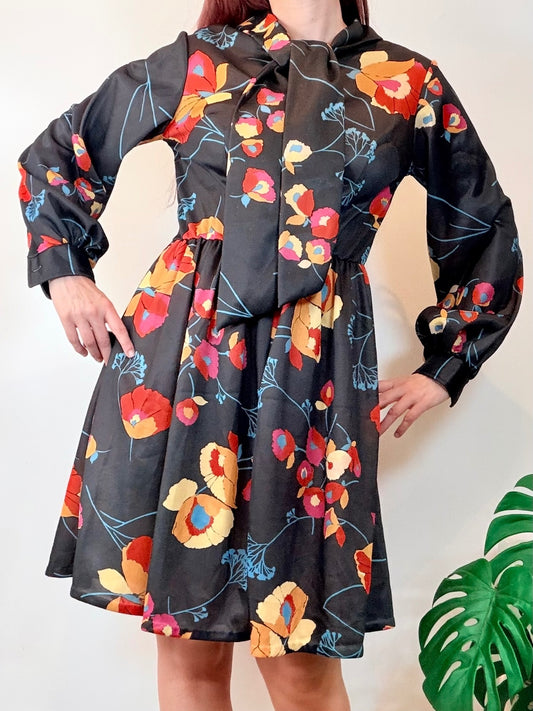Vintage 1970s Floral Dress Black with Statement Bow Tie Neck size 14