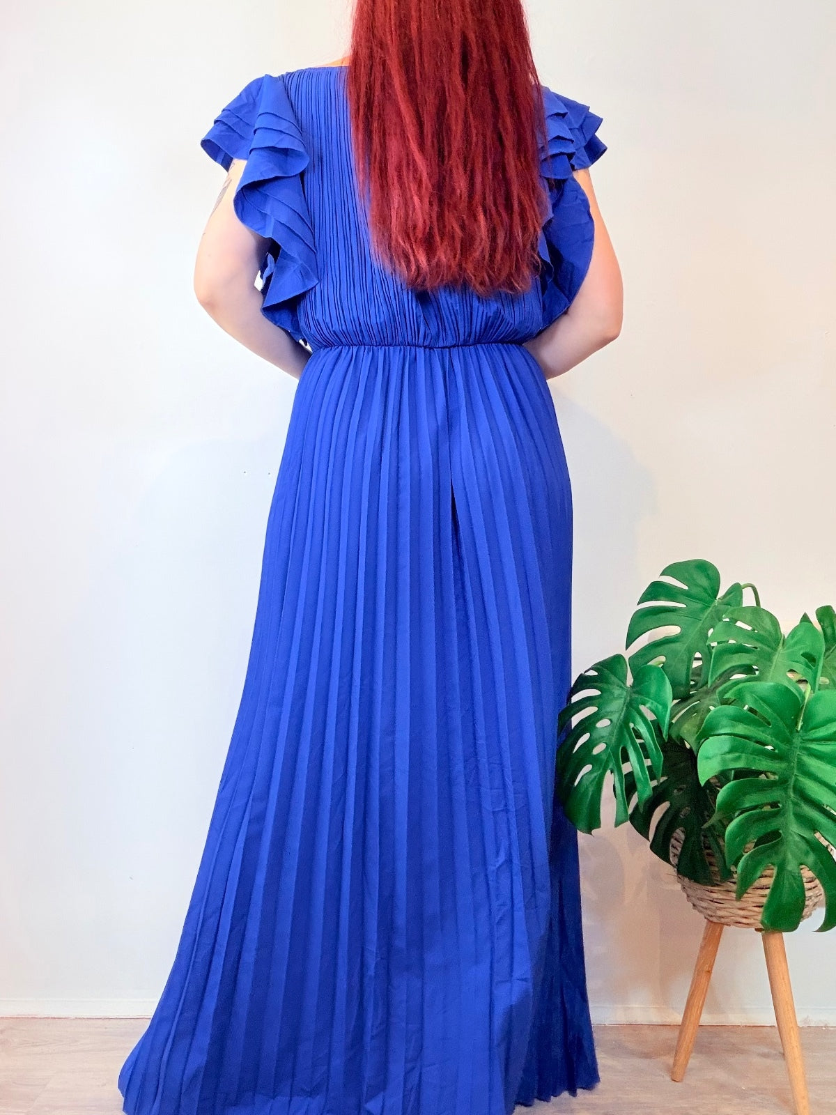Vintage 1980s Maxi Dress with Pleated Flared Sleeves and Waist Detail Size 14