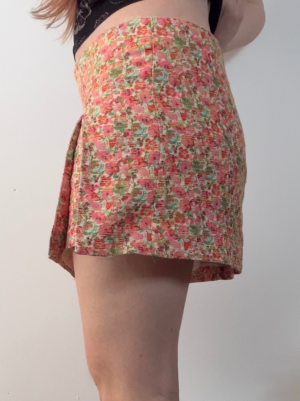 Floral Pleated Mini Skirt by Topshop Size 12 Y2K Style Low size Skirt