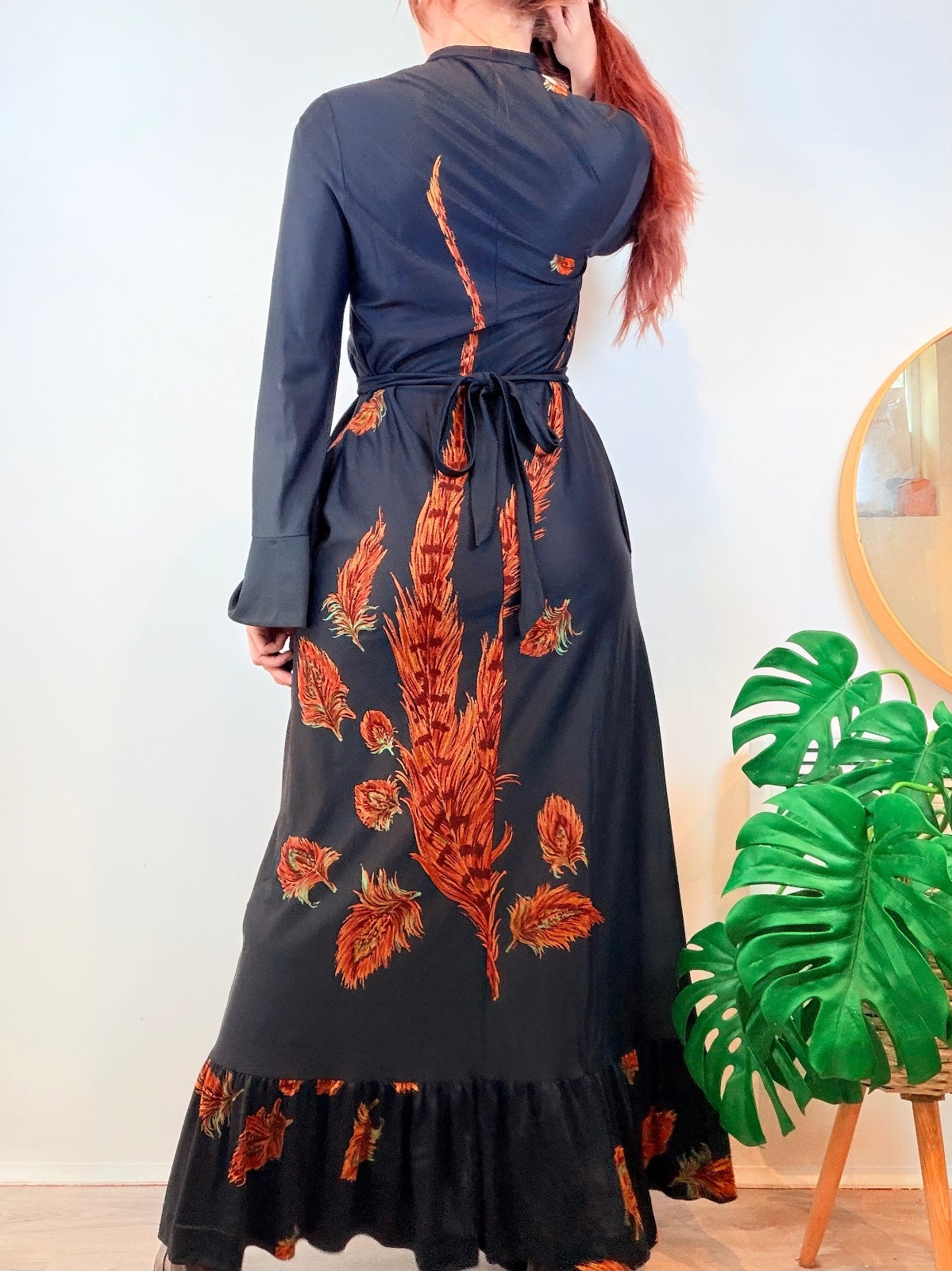 Vintage 1970s Maxi Dress Feather Print Flared Sleeves Black Button Size 10 12