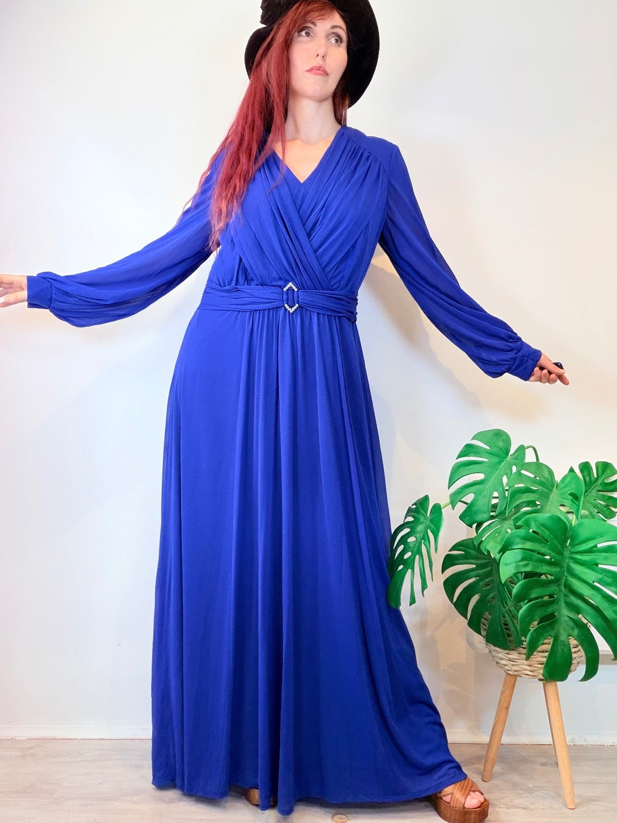 Vintage 1980s Maxi Dress with Belted Waist and Long Sleeves Size 18