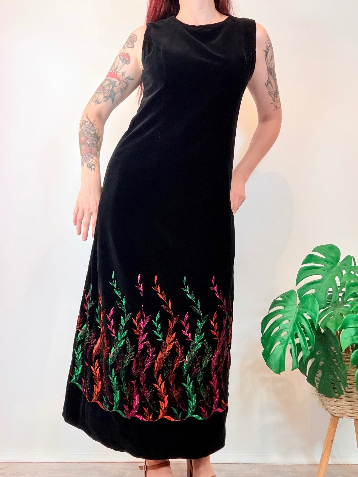 Vintage 1970s Velvet Maxi Dress with Whimsigoth Embroidered Leaf Pattern Size 14