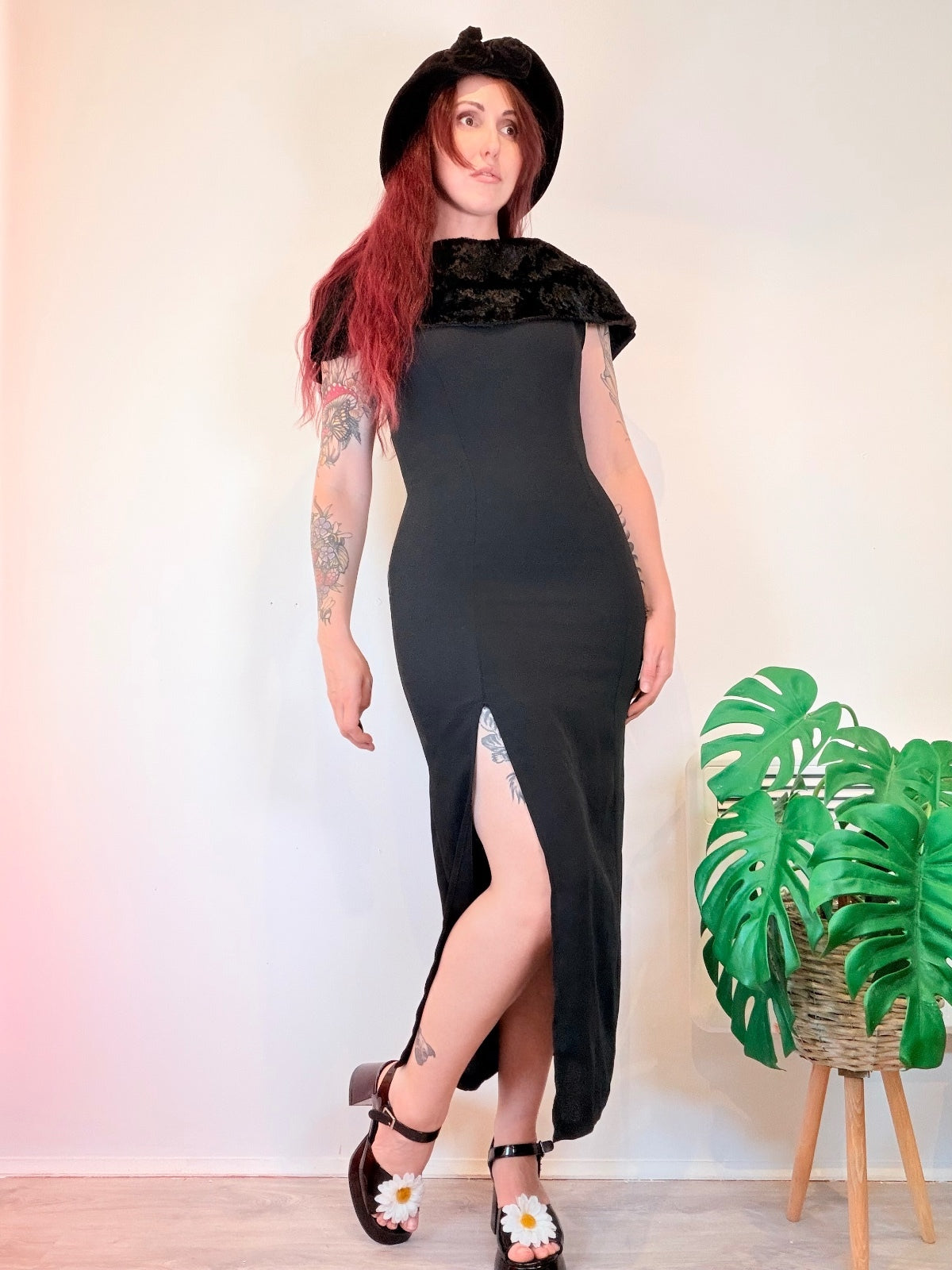 Vintage 1980s Cocktail Dress Black with Faux Fur Collar and Side Slit Size 10