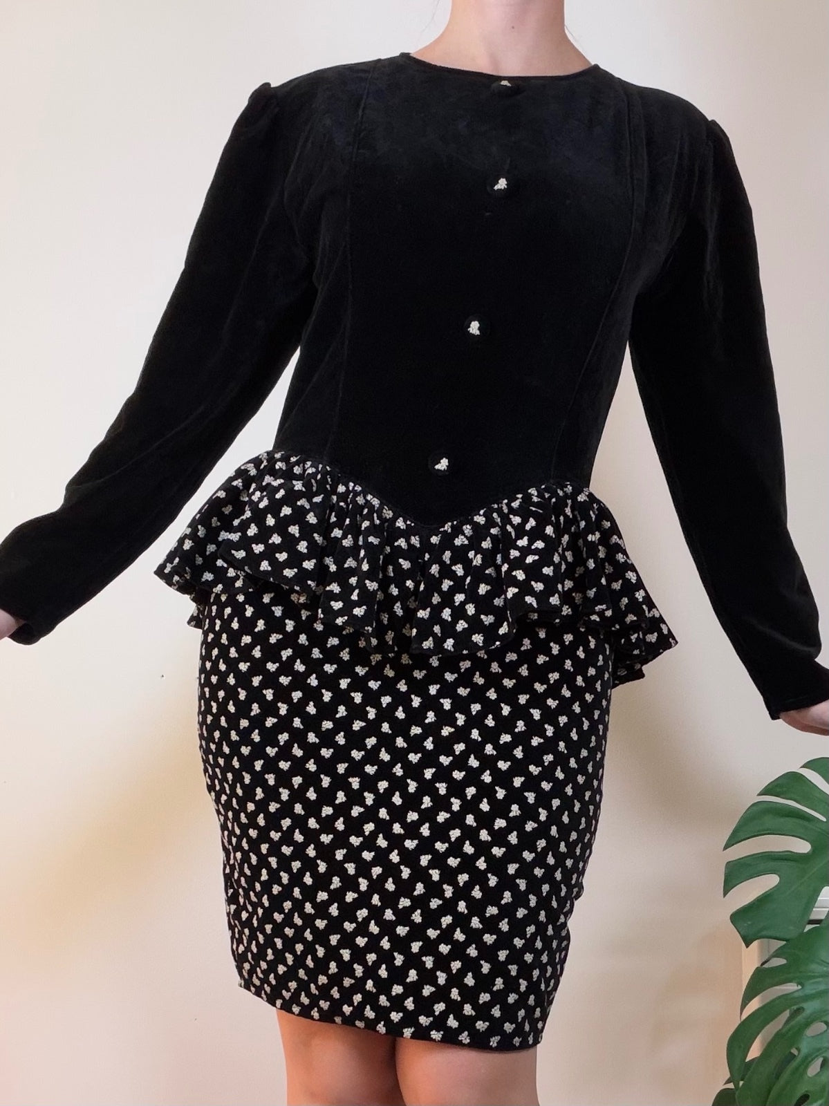 Vintage 1980s Cocktail Dress Black Velvet Peplum Dress with Ditsy Print Size 12