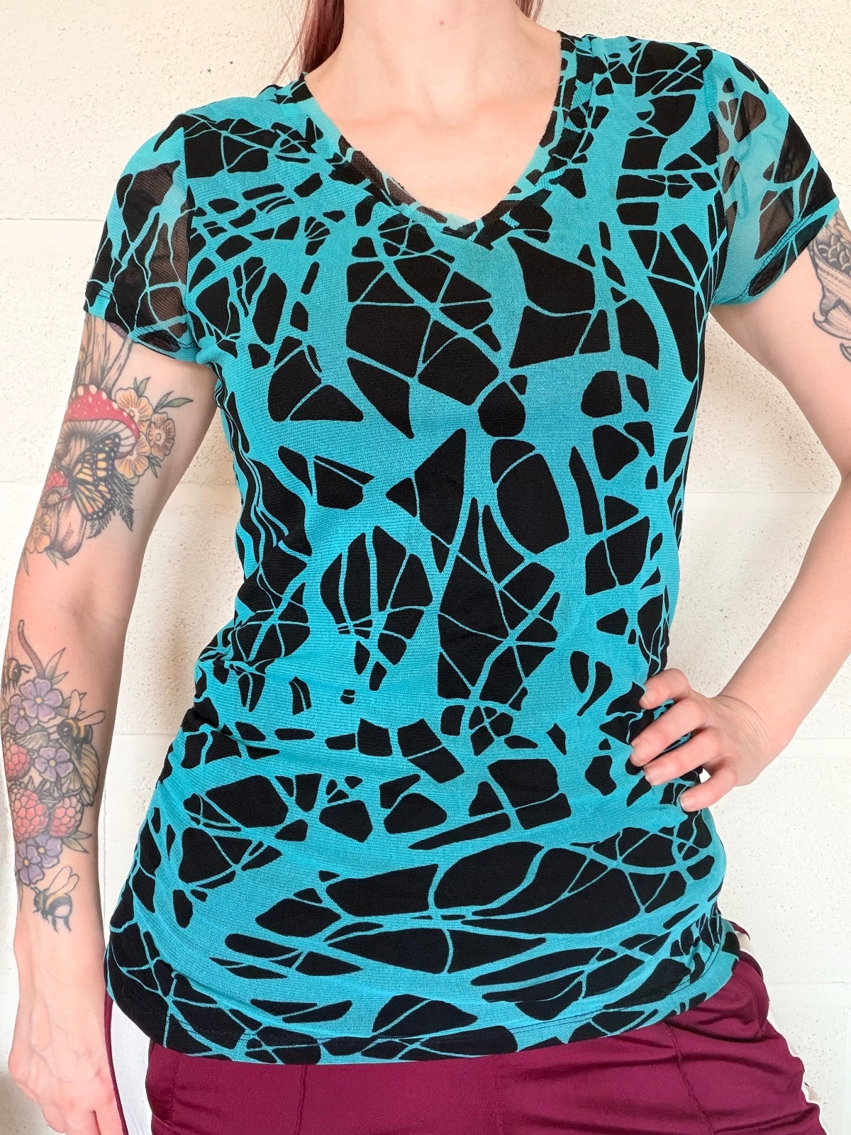 Vintage Y2K Mesh Top By Dana Buchman layered patterned V-Neck Cami Top Size 8 10